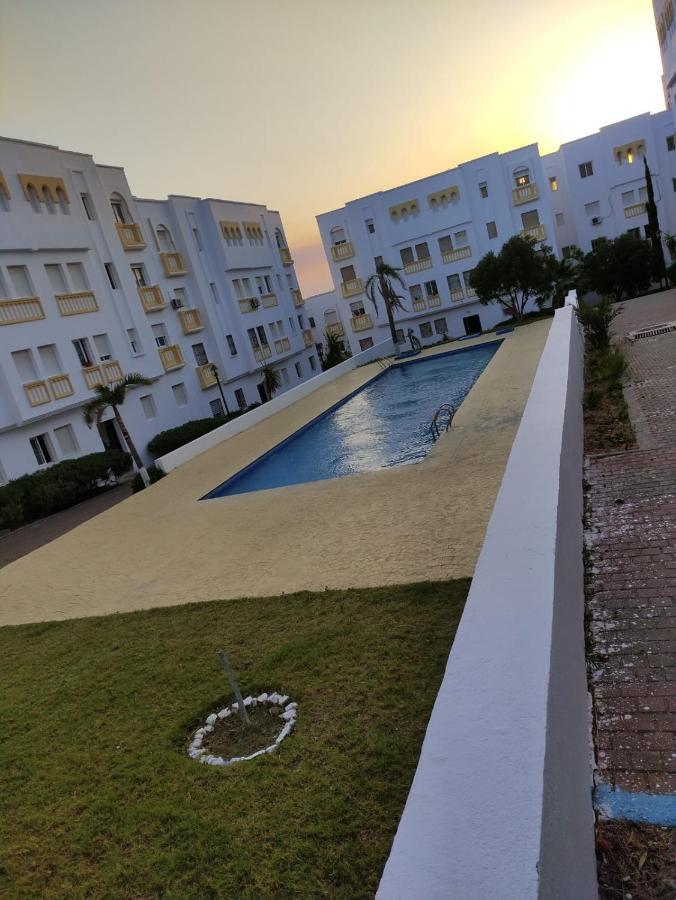 Lovely Two Bedrooms Apartment แทนเจียร์ ภายนอก รูปภาพ