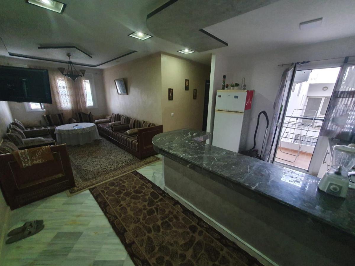 Lovely Two Bedrooms Apartment แทนเจียร์ ภายนอก รูปภาพ